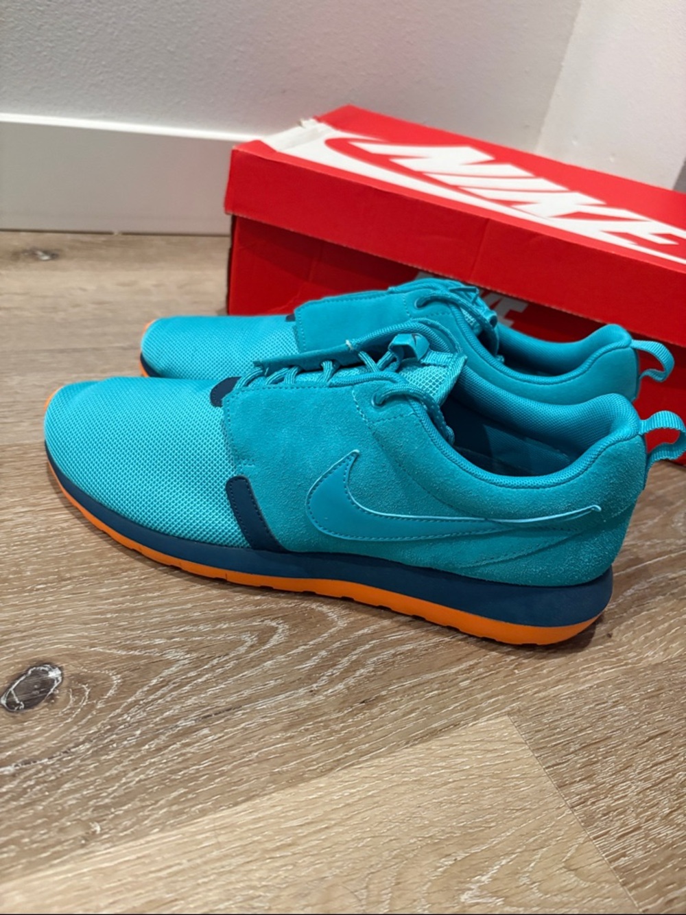 NIB [Nike] Roshe Run NM Athletic Shoes in Dusty Cactus/Spice Blue Men’s 9.5 - Picture 3 of 11